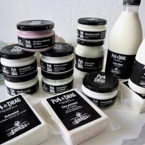 Brânza de capră – cât de sănătoasă este și de ce merită aleasă pentru familie?